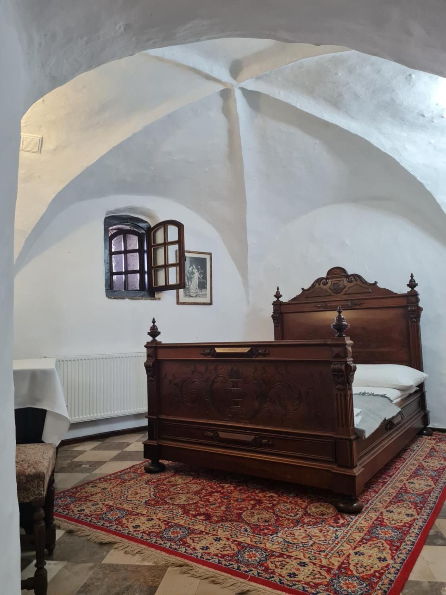 Zamek Rycerski Sobków Dış mekan fotoğraf