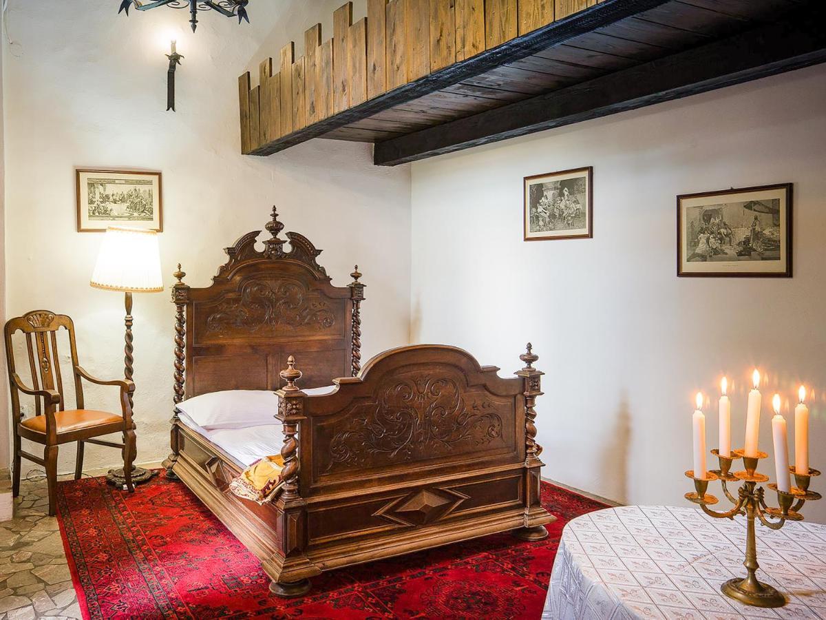 Zamek Rycerski Sobków Dış mekan fotoğraf
