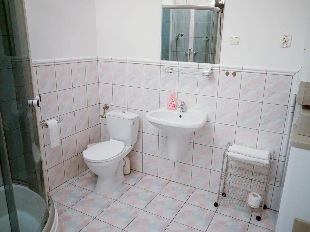 Zamek Rycerski Sobków Dış mekan fotoğraf